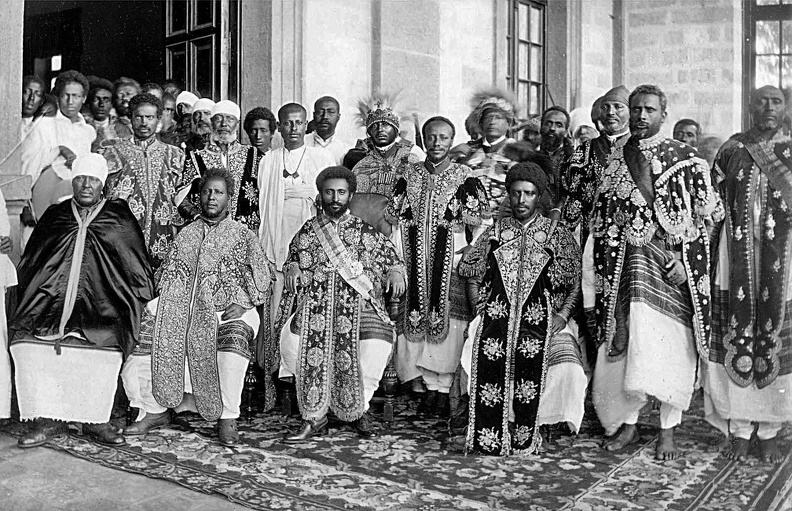 Haile-Selassie-and-group.jpg